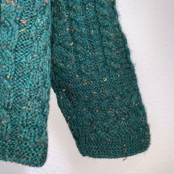SOLD Carraig Donn Irish Chunky Knit Green Sweater - Picture 6 of 6